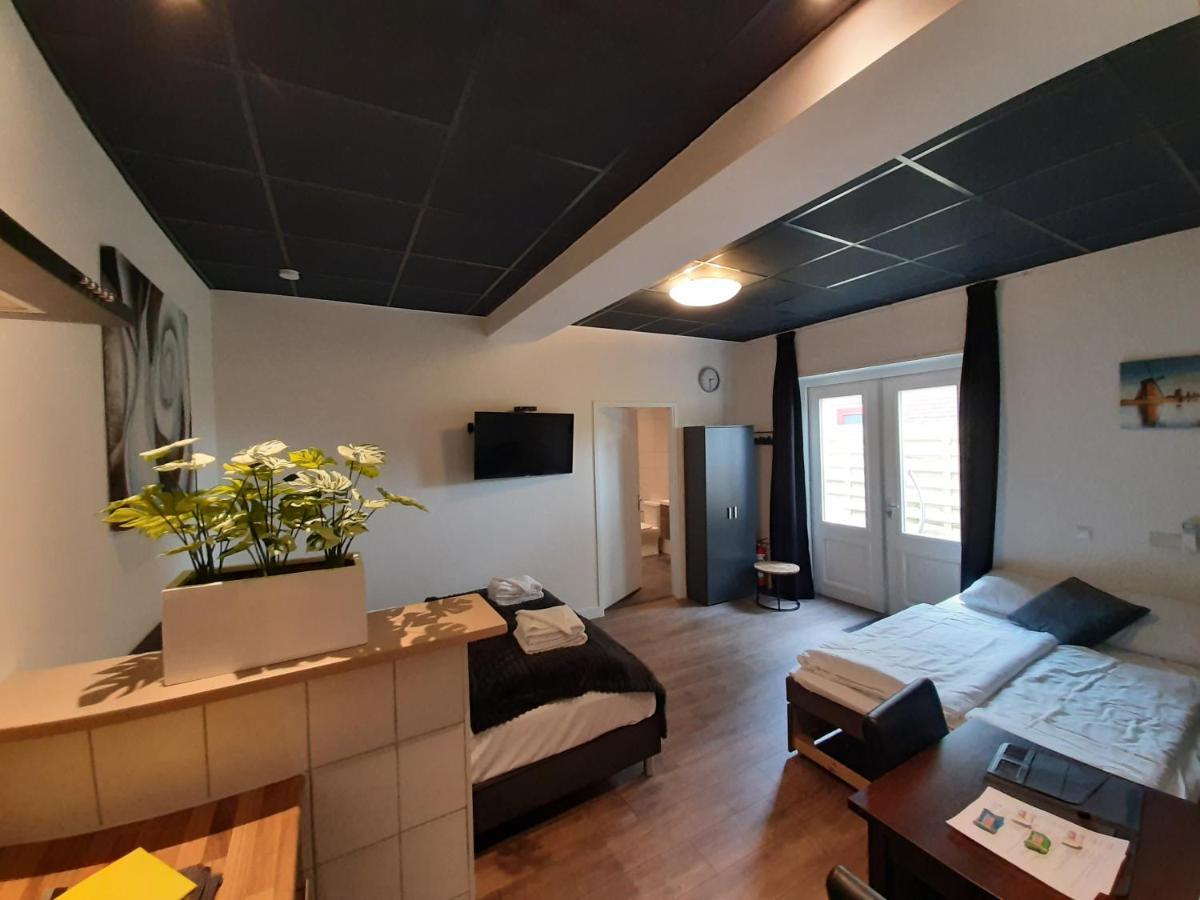 De Vier Linden Bed & Breakfast Vierlingsbeek Ngoại thất bức ảnh
